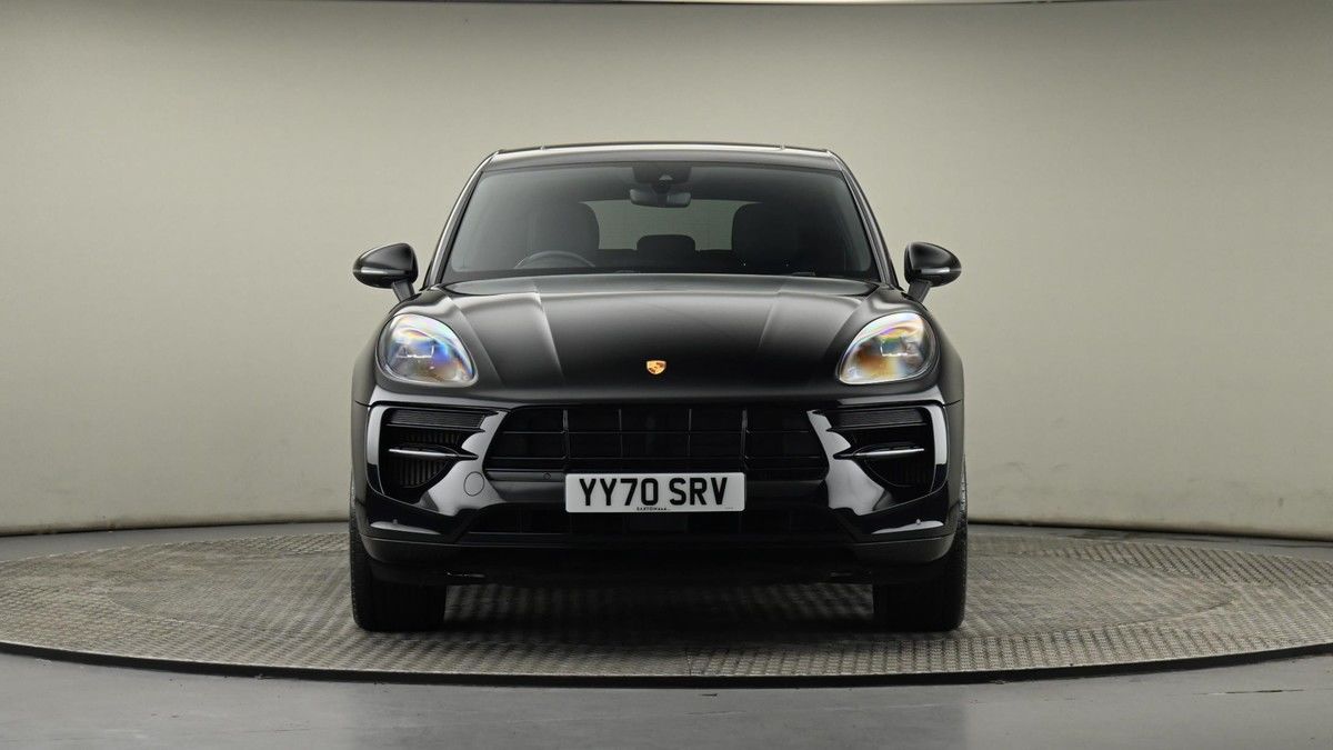 More views of Porsche Macan