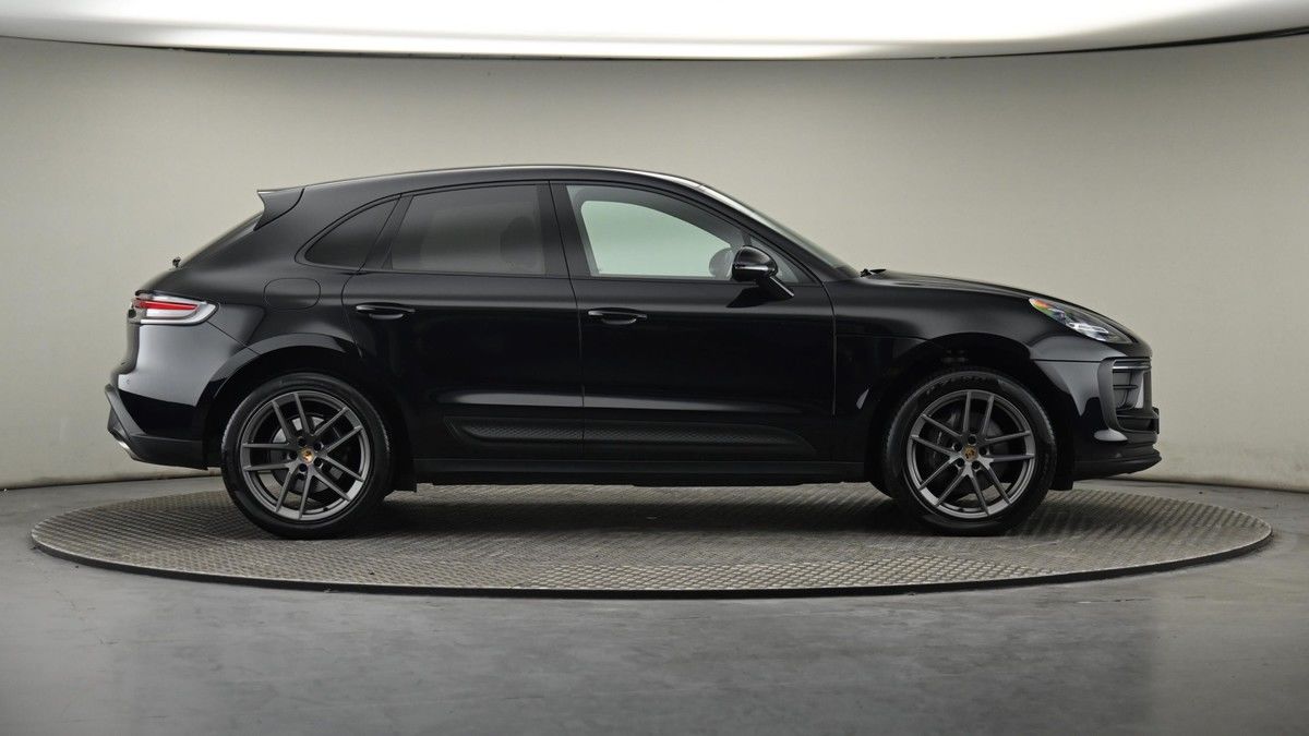 Porsche Macan Image 27