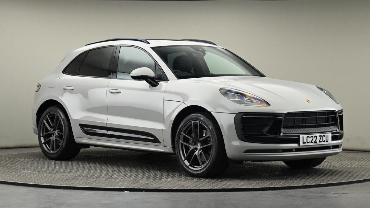 Porsche Macan Image 20