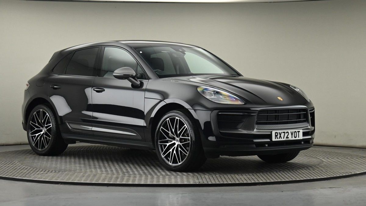 Porsche Macan Image 20