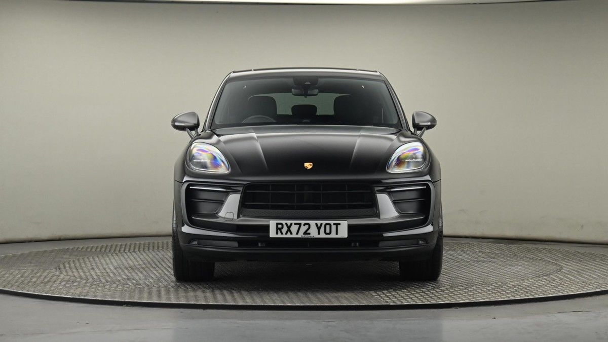 Porsche Macan Image 21