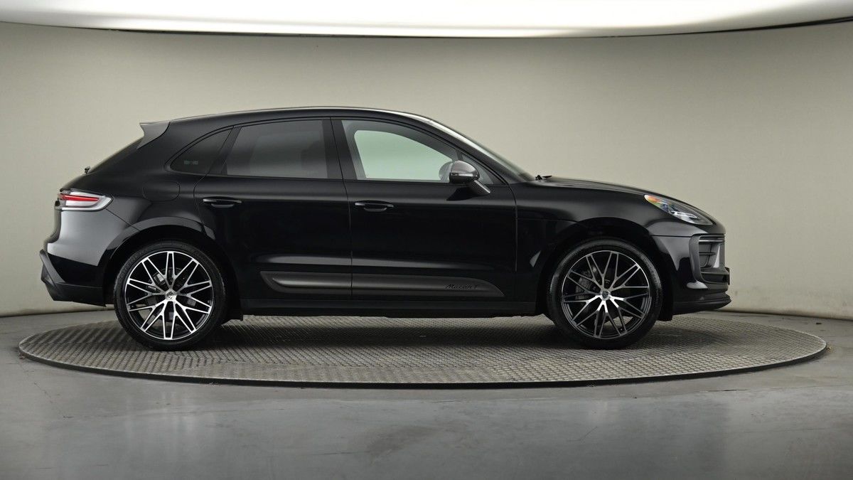 Porsche Macan Image 27