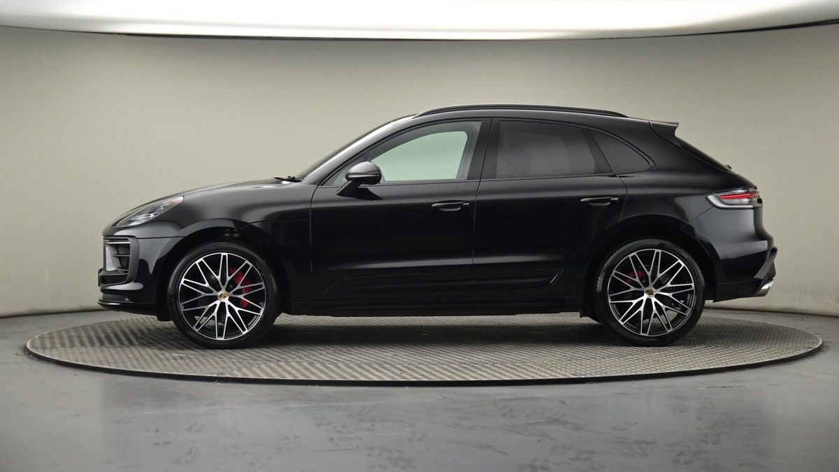 Porsche Macan Image 23