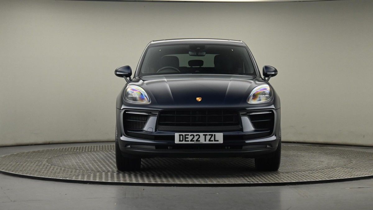 Porsche Macan Image 21