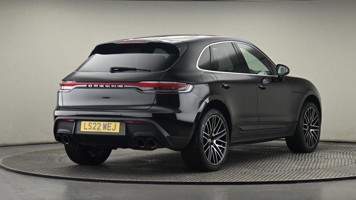 More views of Porsche Macan