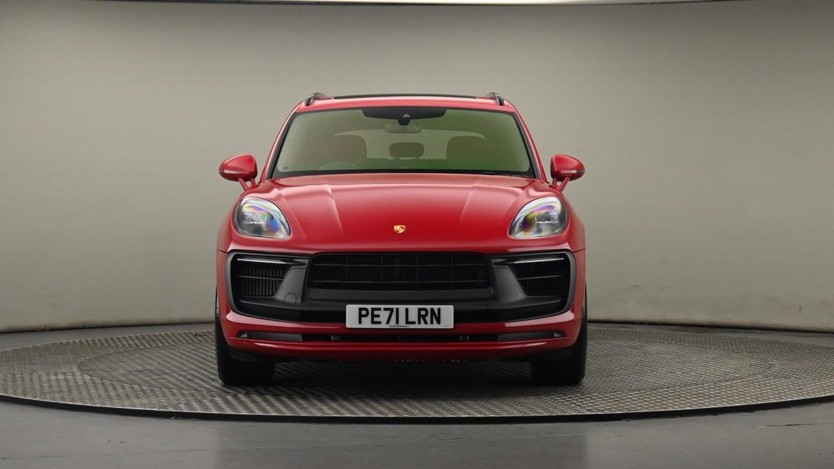 Porsche Macan Image 21