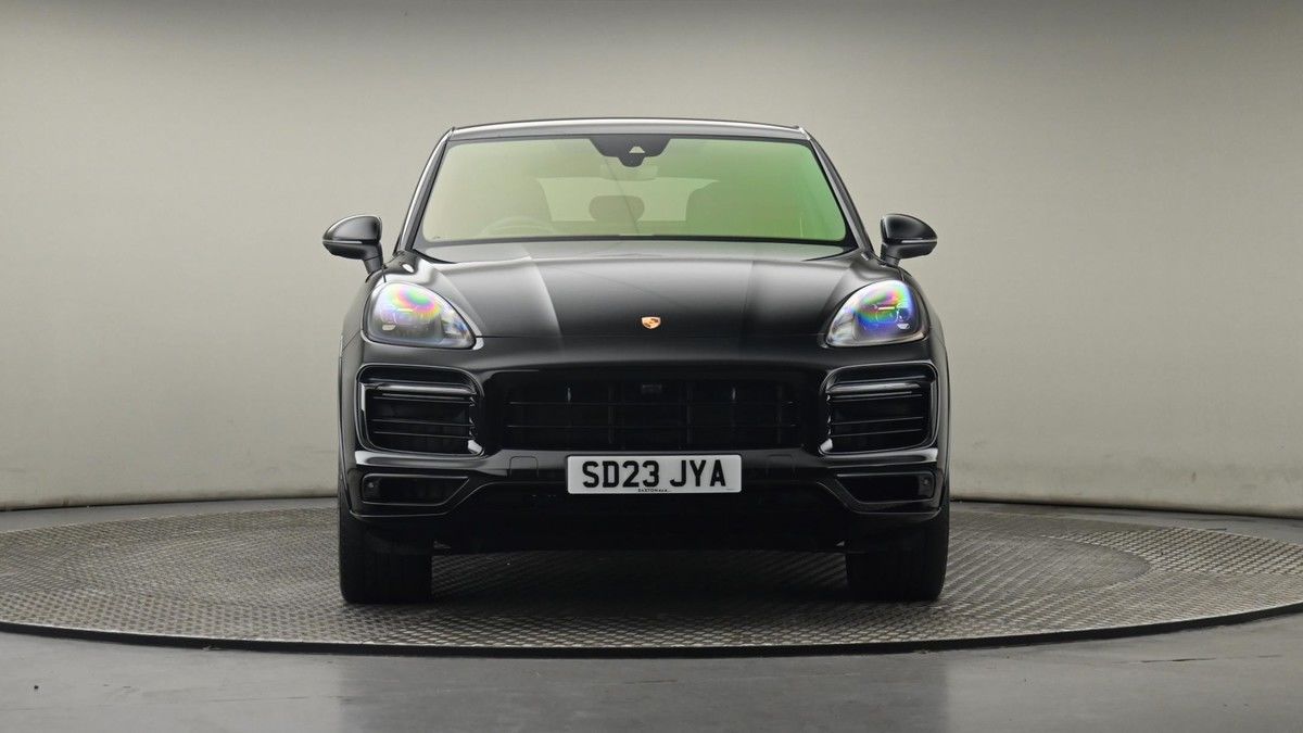 More views of Porsche Cayenne