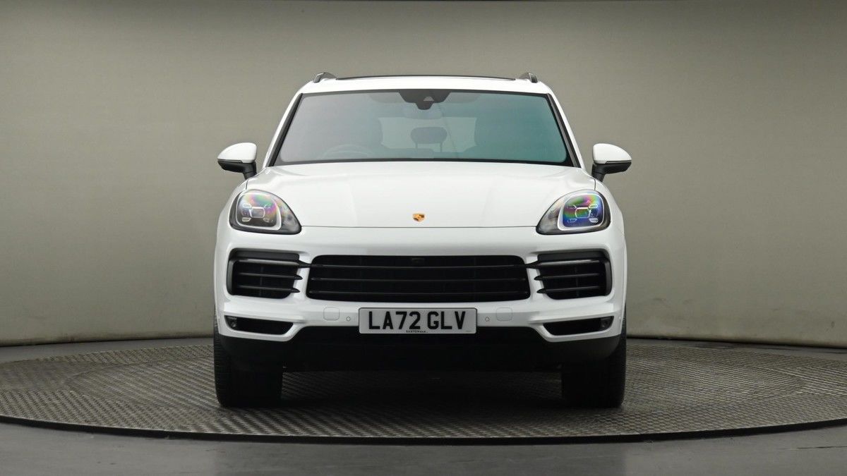 Porsche Cayenne Image 21