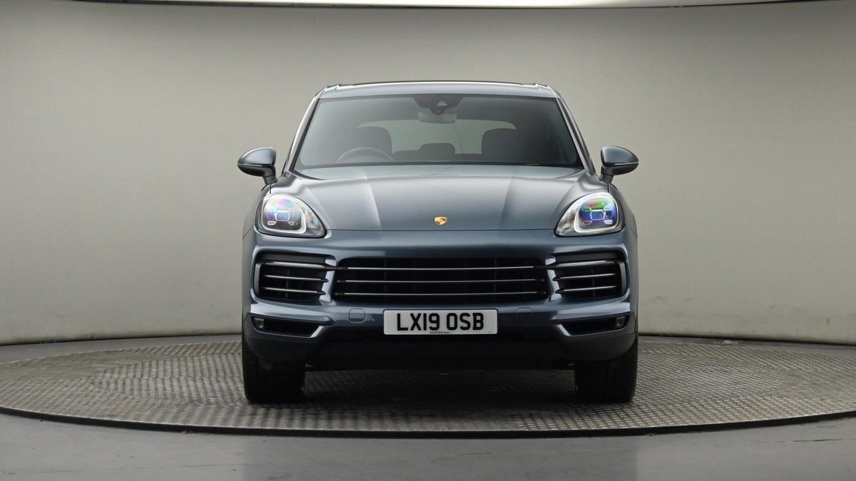 More views of Porsche Cayenne