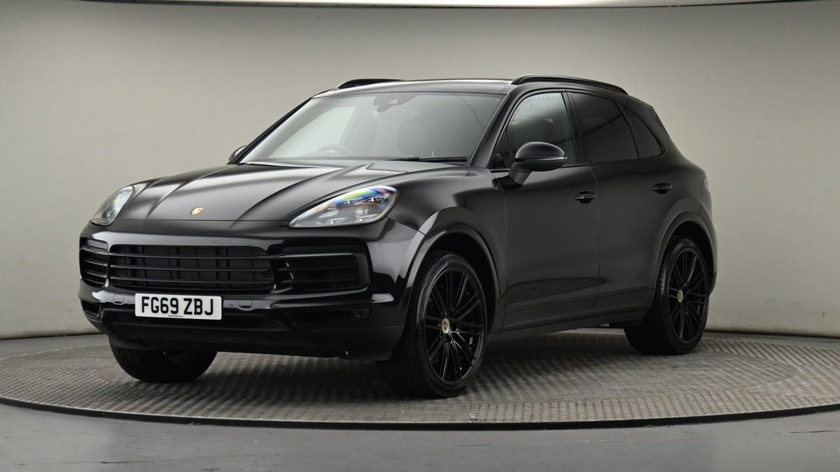 Porsche Cayenne Image 22