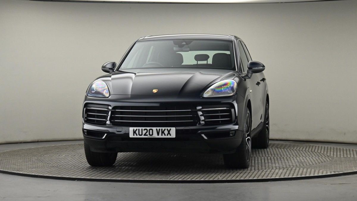 Porsche Cayenne Image 20