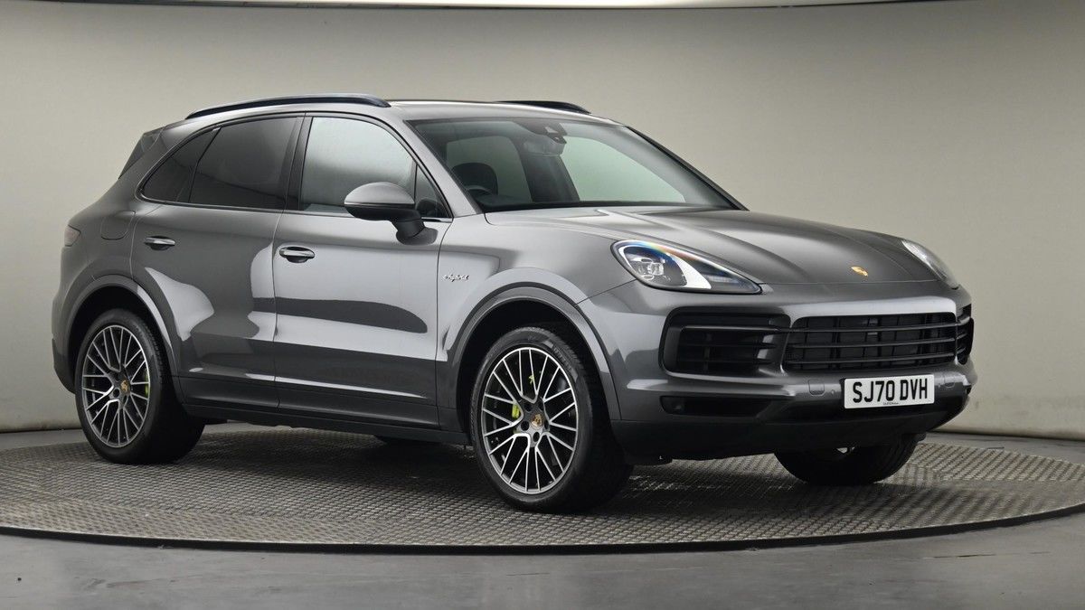 Porsche Cayenne Image 20