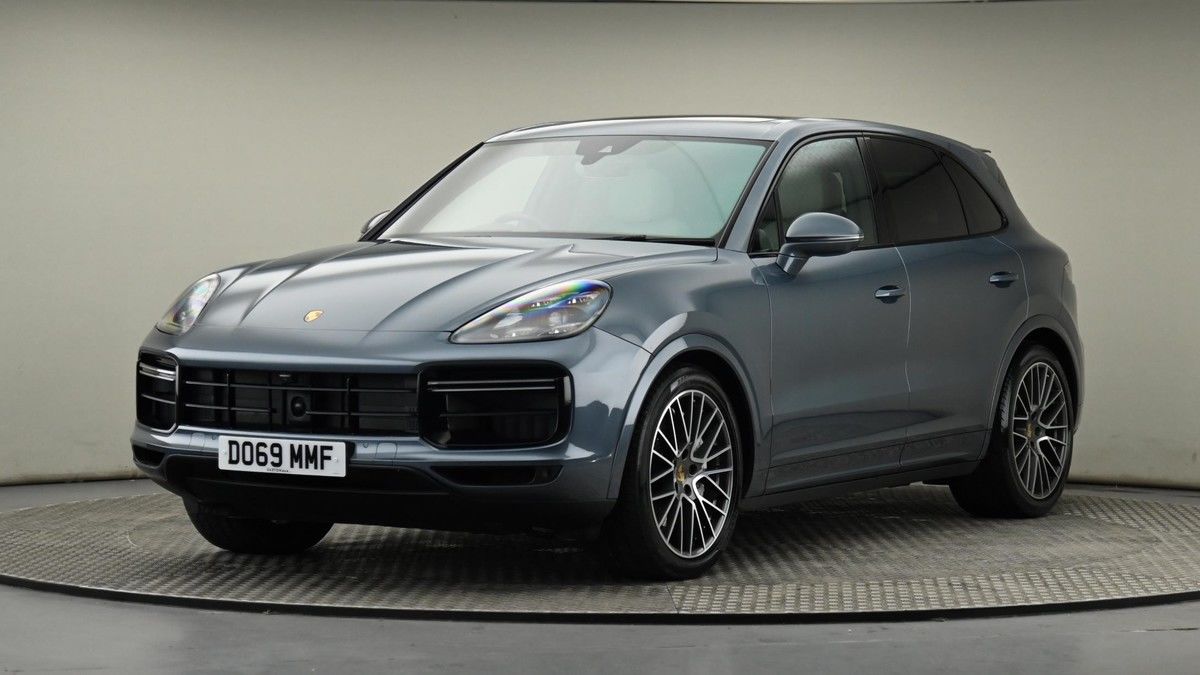 Porsche Cayenne Image 22