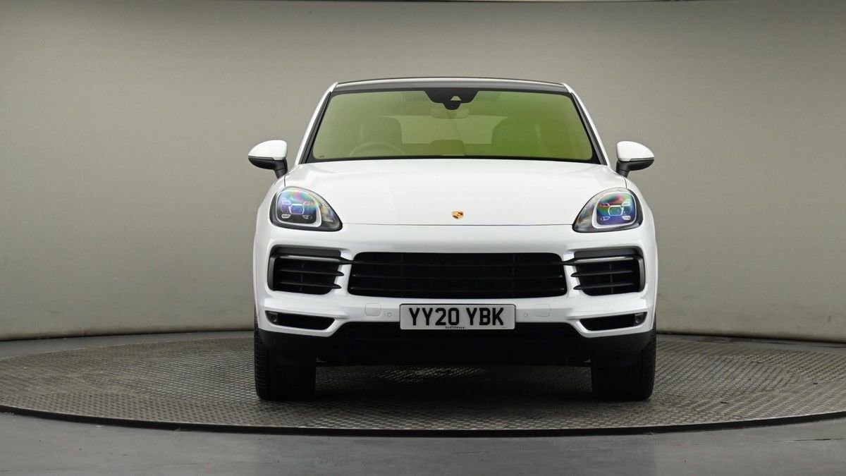 Porsche Cayenne Image 21