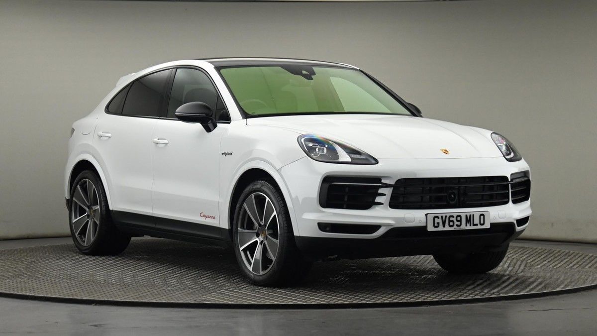 More views of Porsche Cayenne