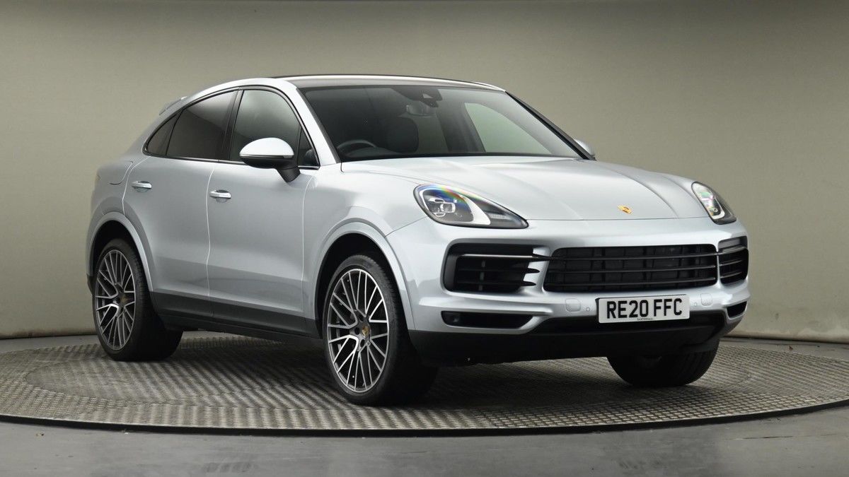 Porsche Cayenne Sticky Header Image