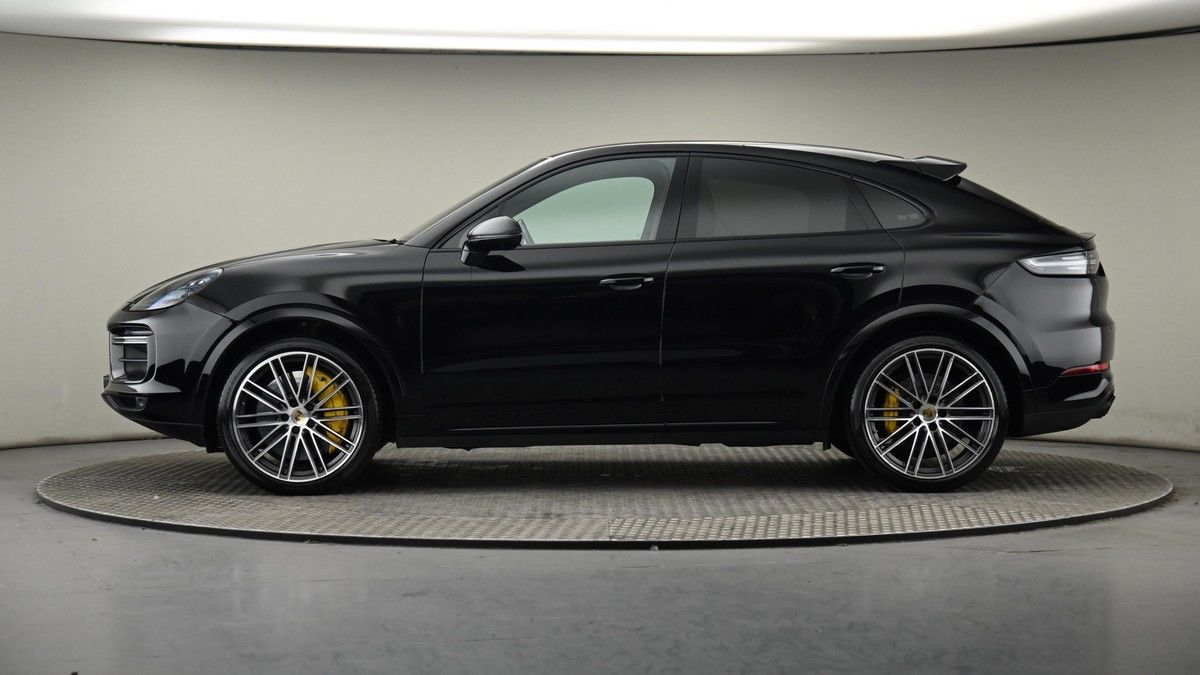 Porsche Cayenne Image 23