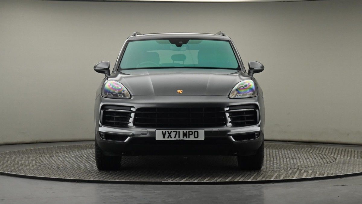 Porsche Cayenne Image 21