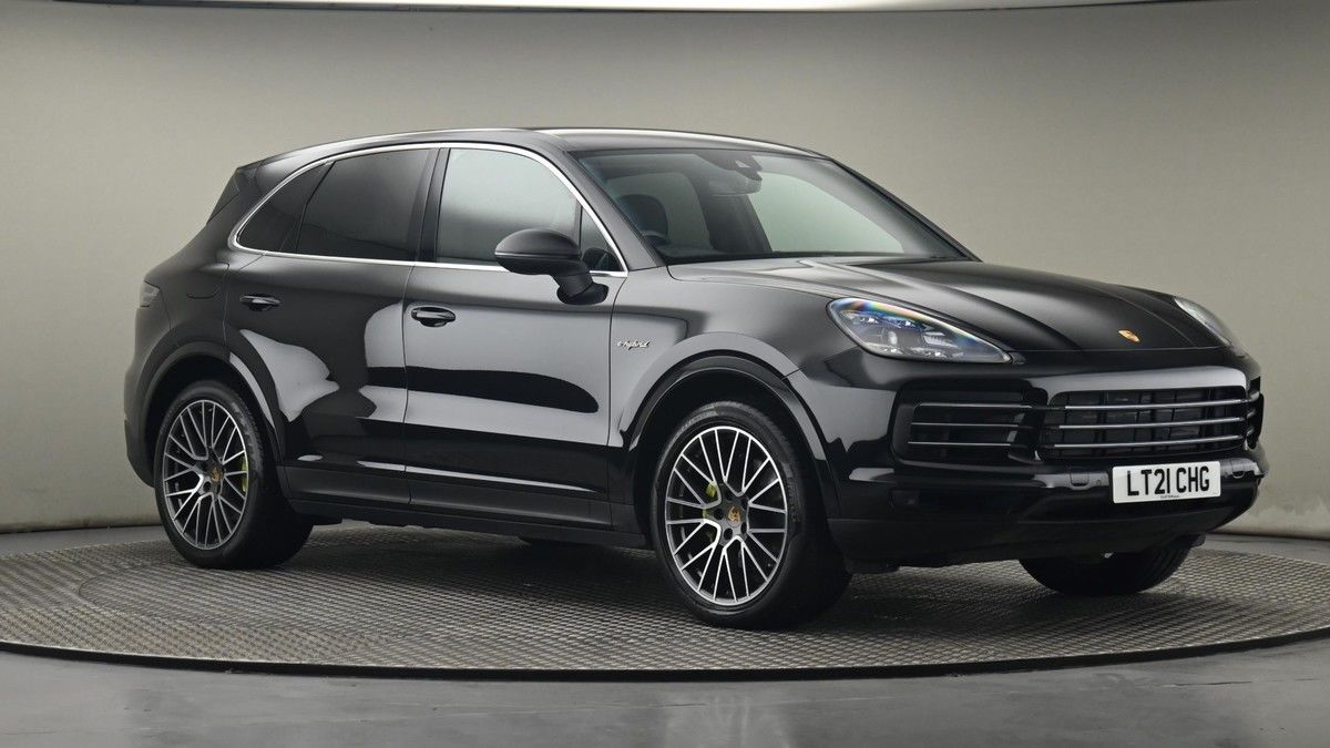 More views of Porsche Cayenne