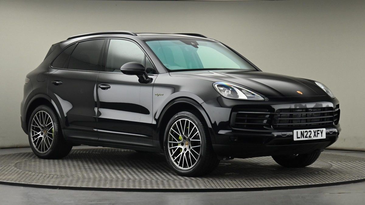 Porsche Cayenne Image 20