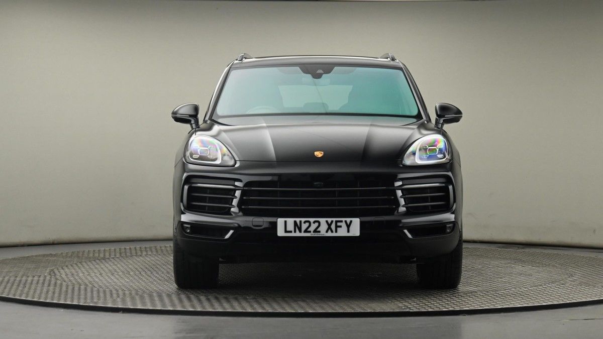 Porsche Cayenne Image 21