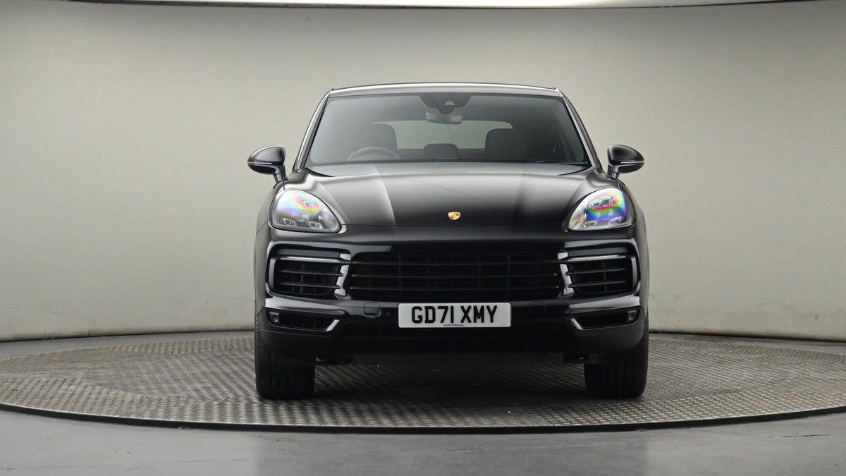 More views of Porsche Cayenne