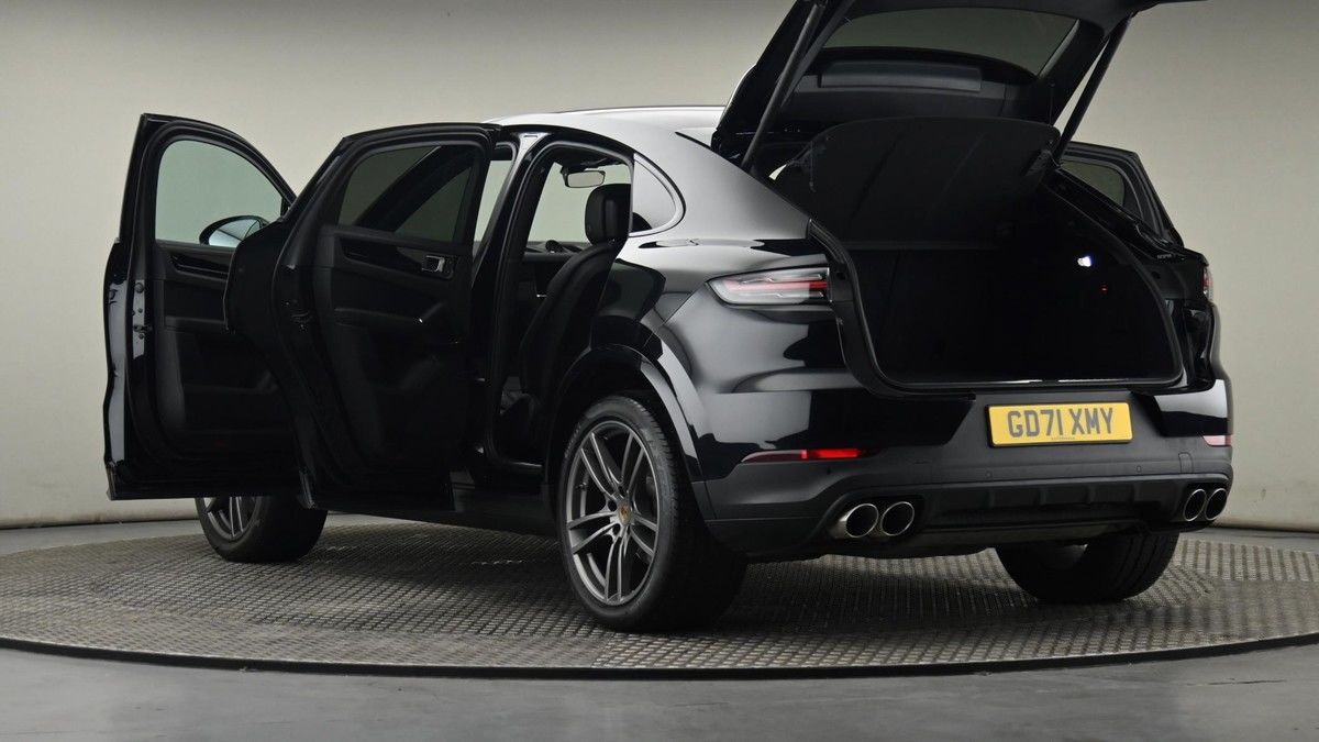 Porsche Cayenne Image 29