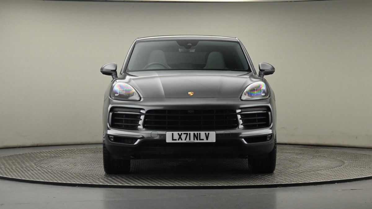 Porsche Cayenne Image 21