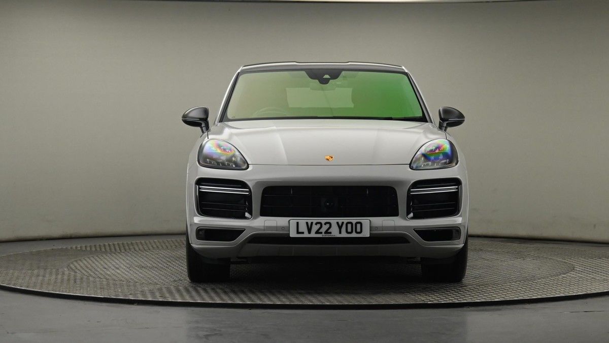 Porsche Cayenne Image 21