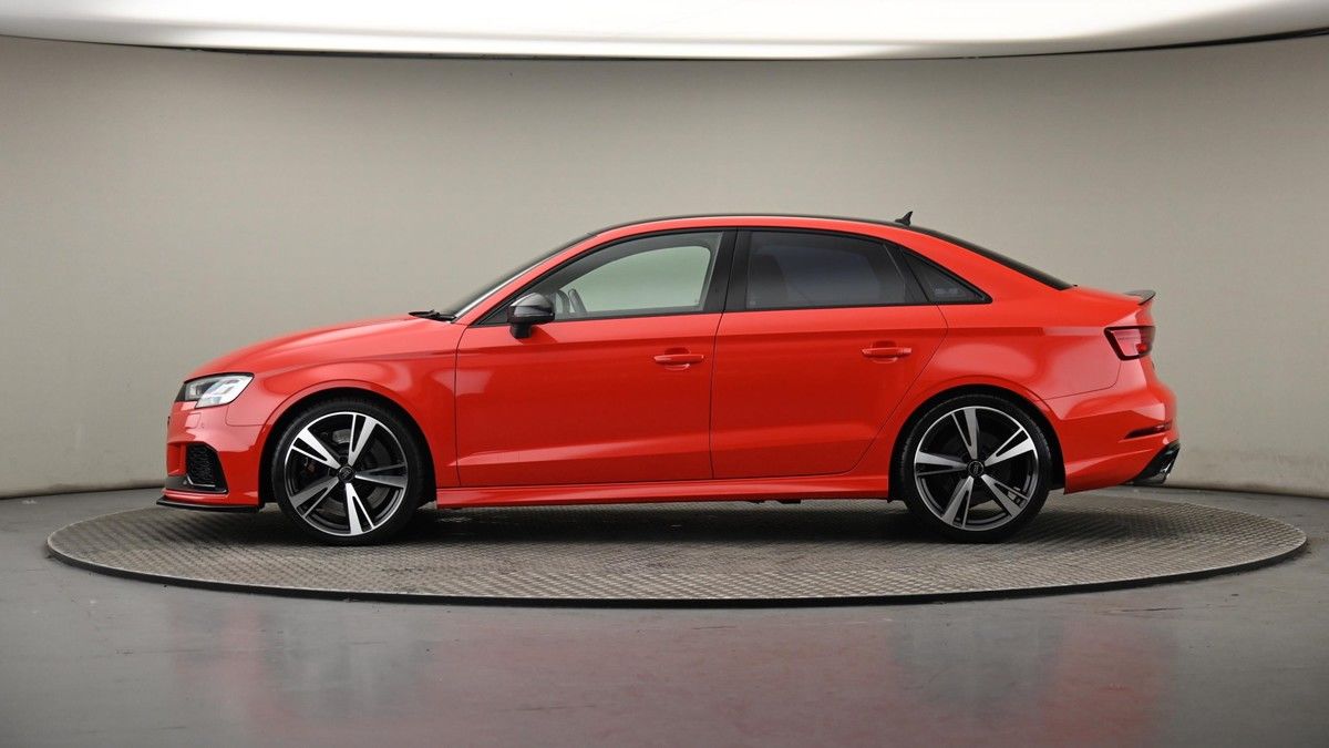 Audi RS3 Image 23