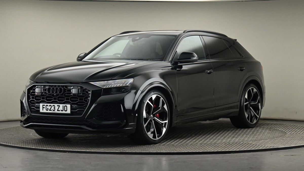 Audi RSQ8 Image 22