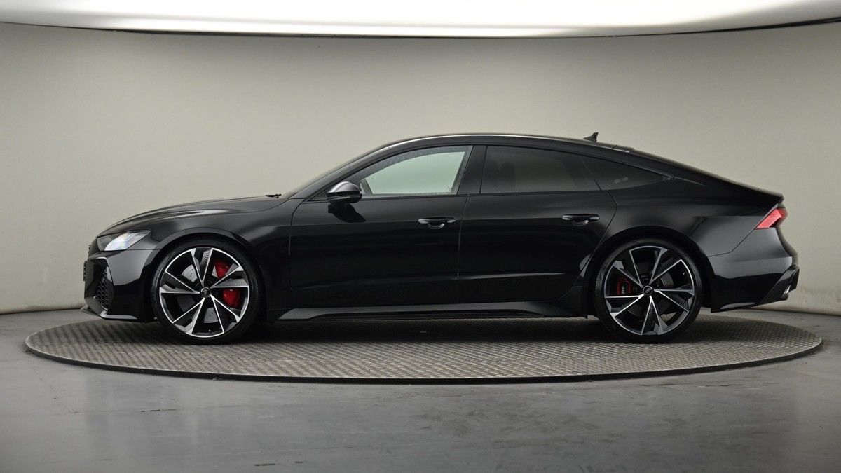 Audi RS7 Image 23