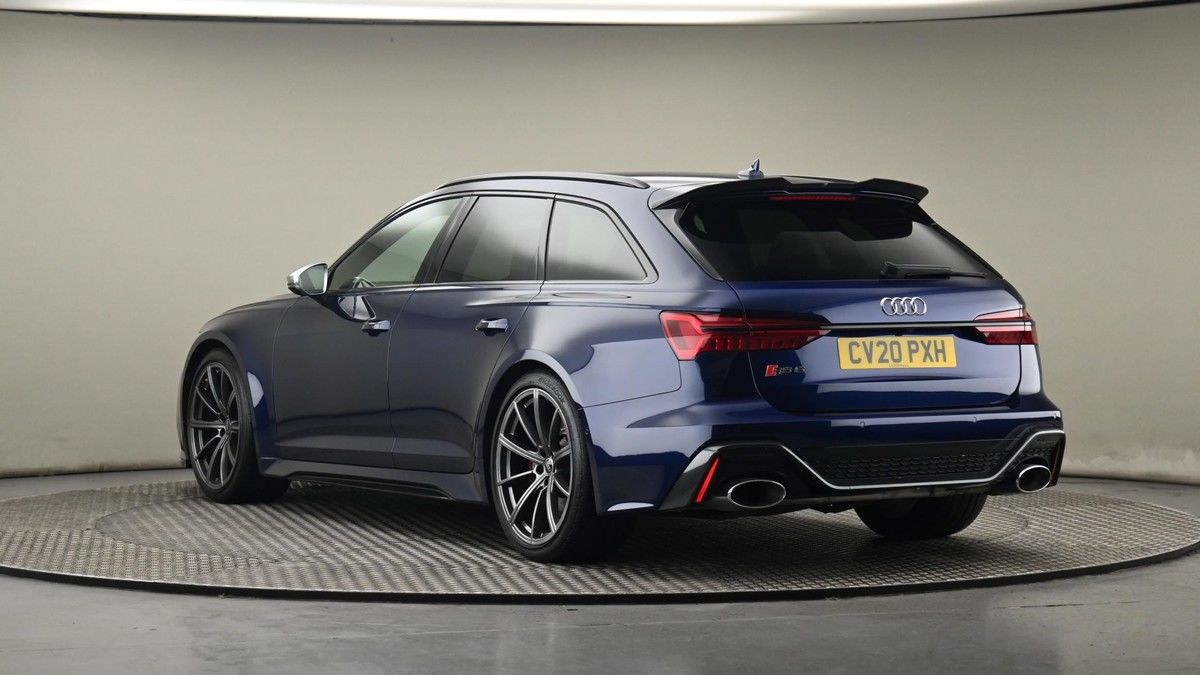 Audi RS6 Avant Image 24