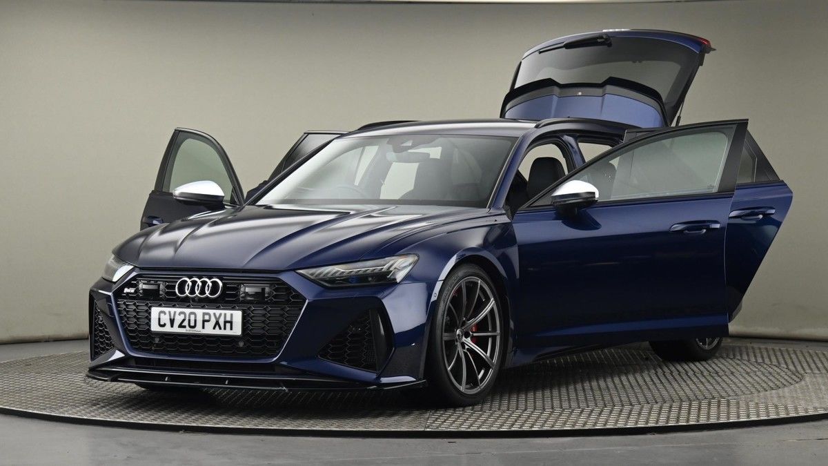 Audi RS6 Avant Image 28