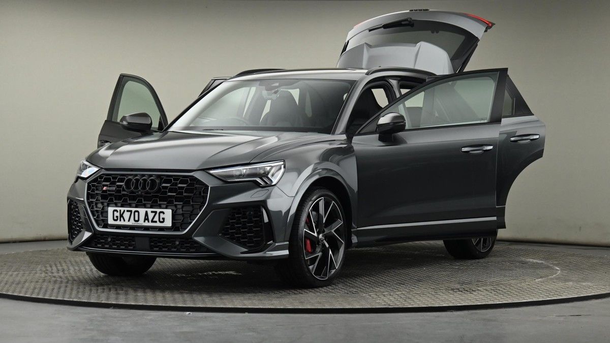 More views of Audi RS Q3