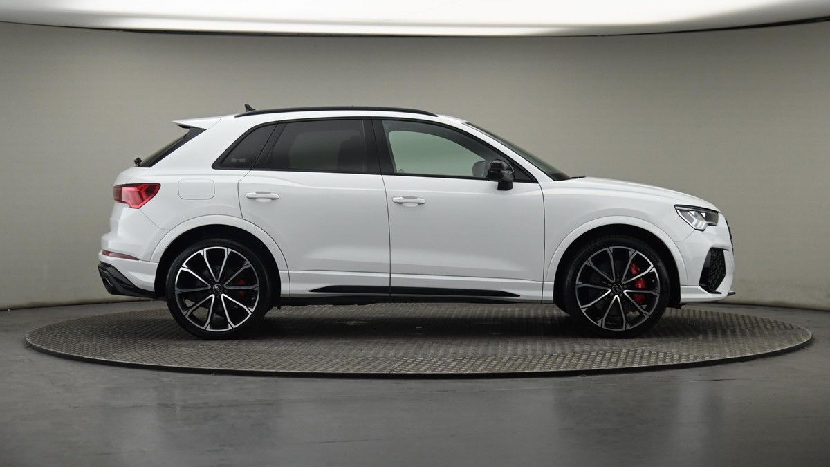 More views of Audi RS Q3