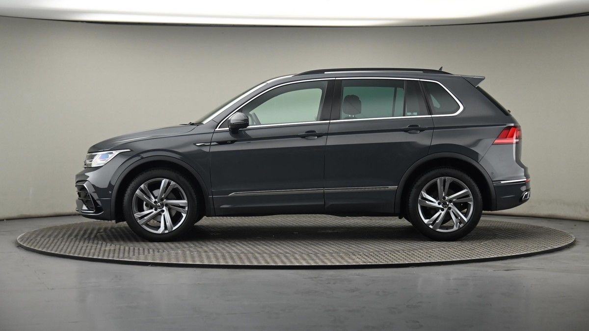 More views of Volkswagen Tiguan