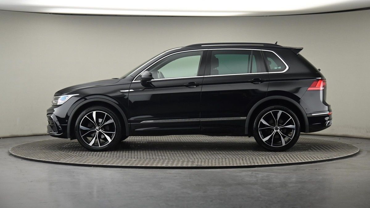 More views of Volkswagen Tiguan