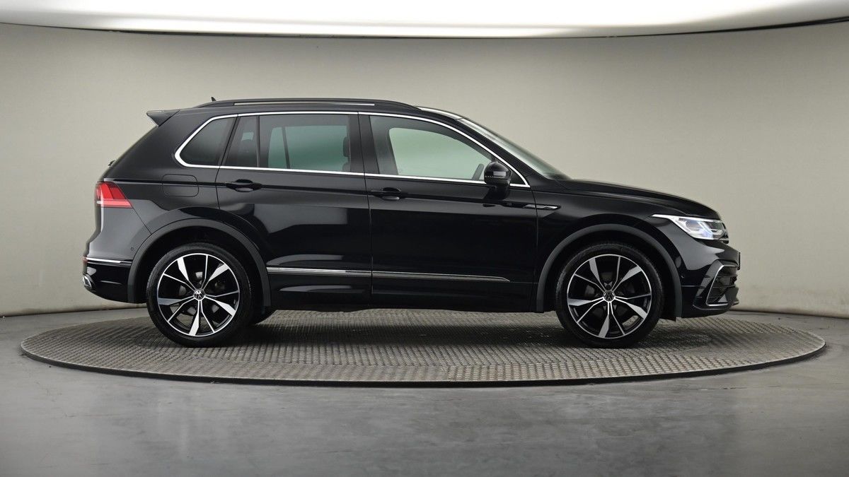 More views of Volkswagen Tiguan