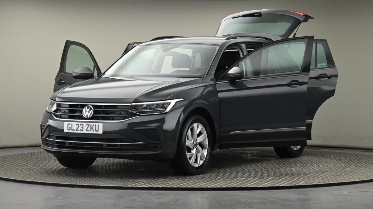 Volkswagen Tiguan Image 27