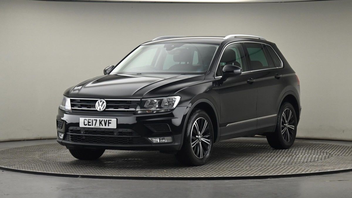 More views of Volkswagen Tiguan