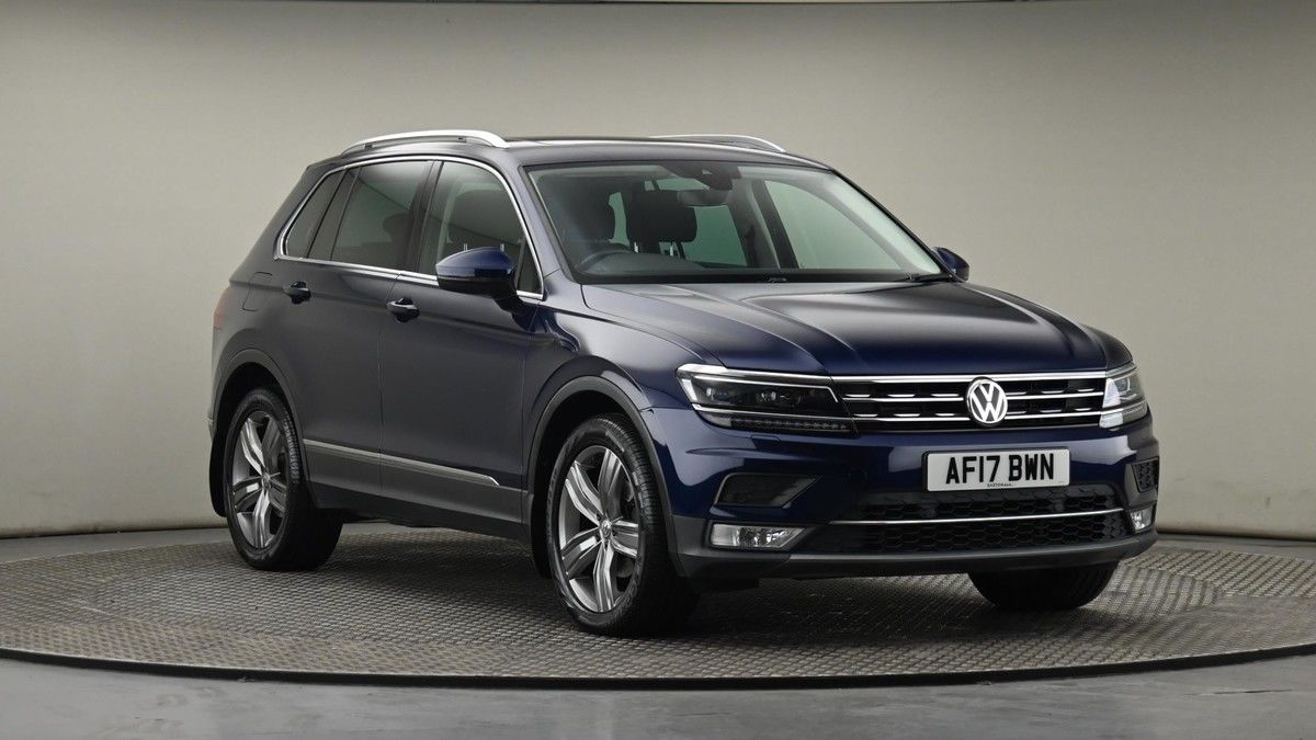 More views of Volkswagen Tiguan