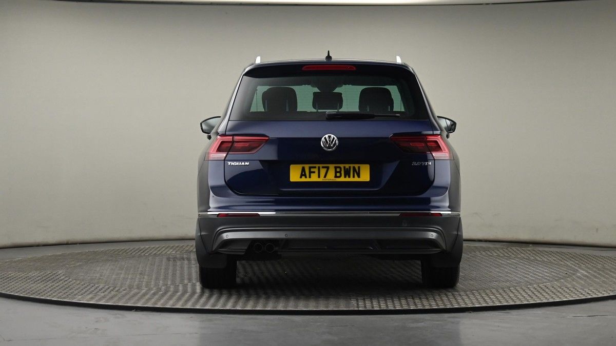 More views of Volkswagen Tiguan