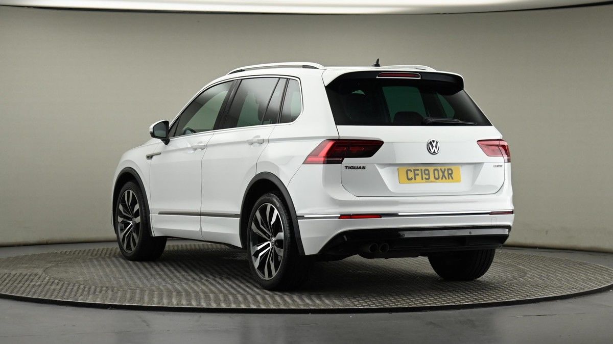 Volkswagen Tiguan Image 24