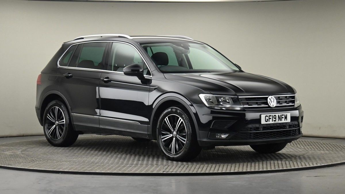 More views of Volkswagen Tiguan