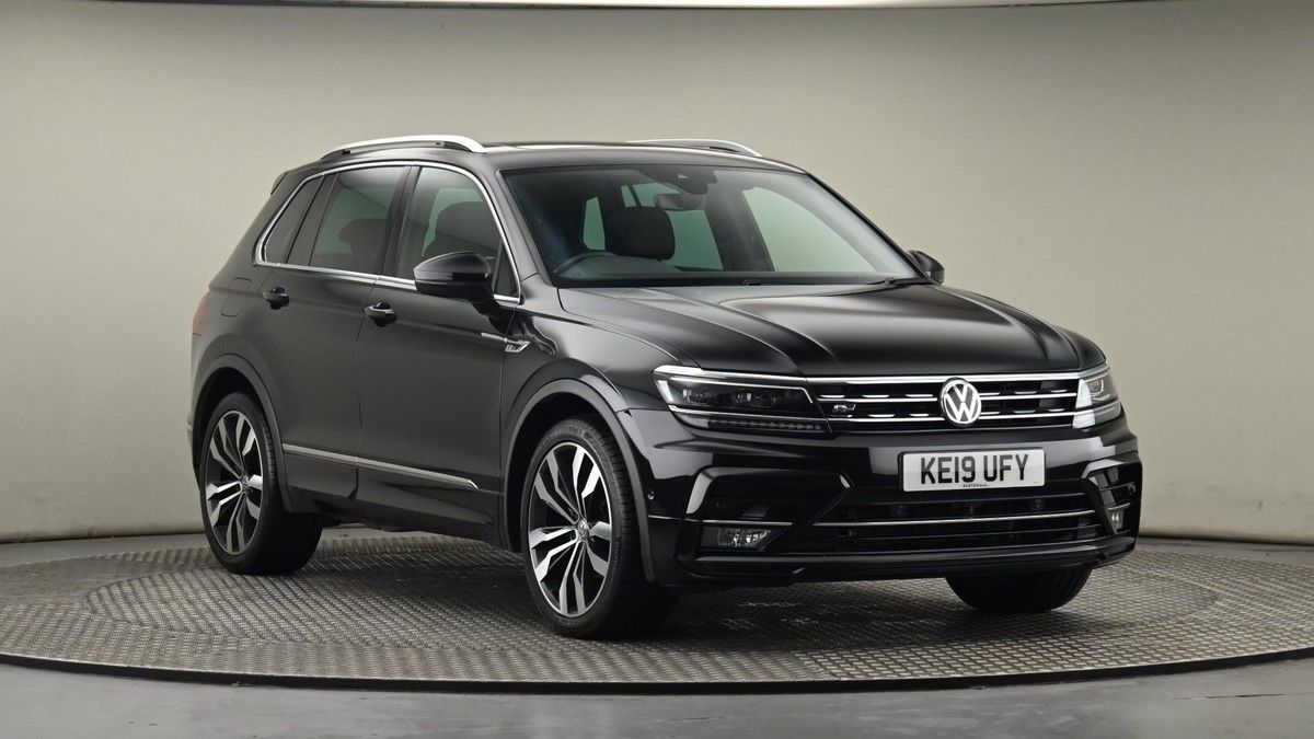 Volkswagen Tiguan Sticky Header Image