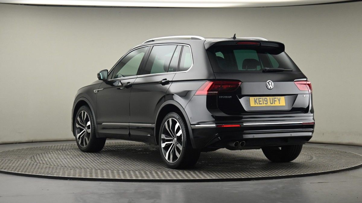 More views of Volkswagen Tiguan