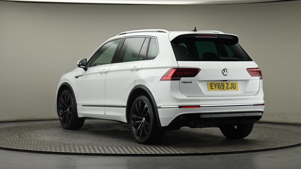 Volkswagen Tiguan Image 24