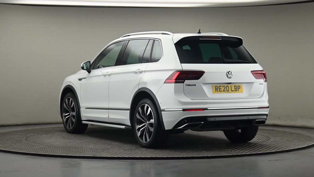 Volkswagen Tiguan Image 24