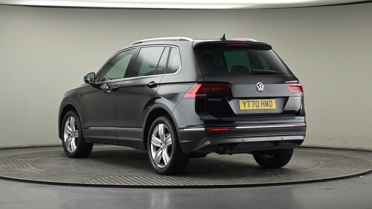 More views of Volkswagen Tiguan